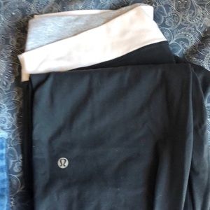 Lulu lemon size 10 LOWEST!!